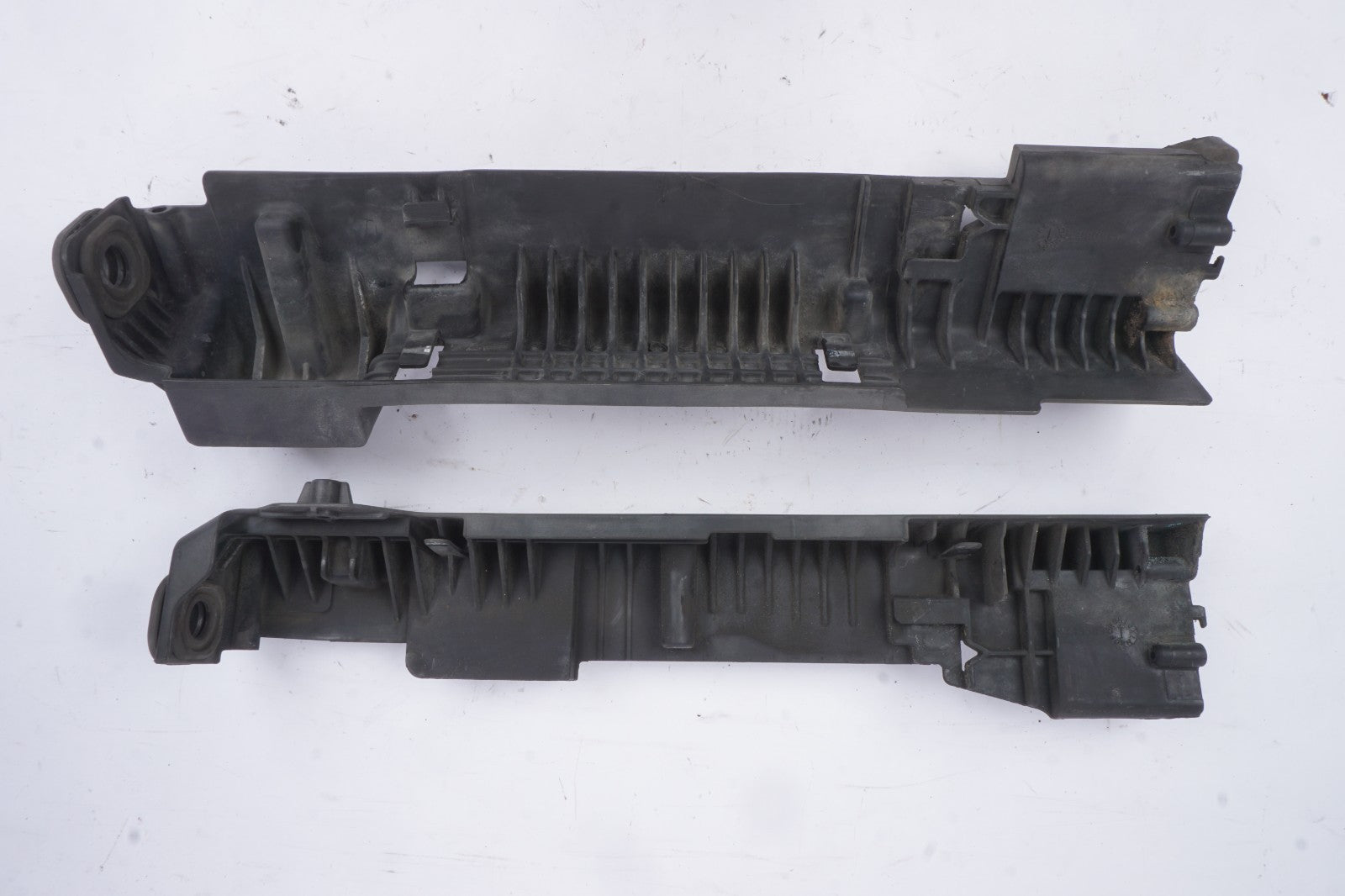 2011 - 2017 BMW F25 X3 Front Left Side Radiator Air Guide Baffle Cover OEM