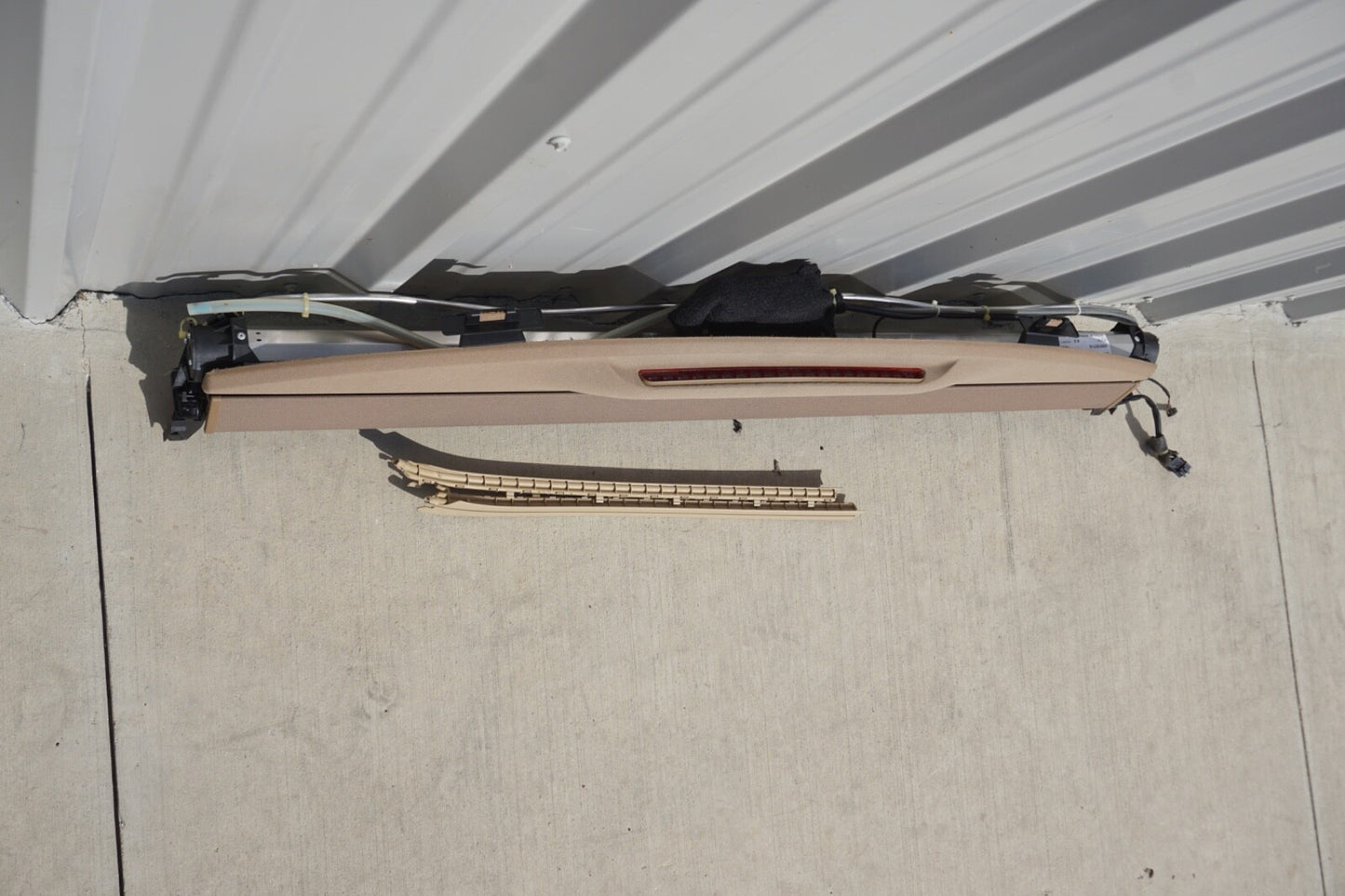 07-13 Mercedes W221 S63 S550 Rear Window Sun Shade Screen Roller Blind Beige OEM