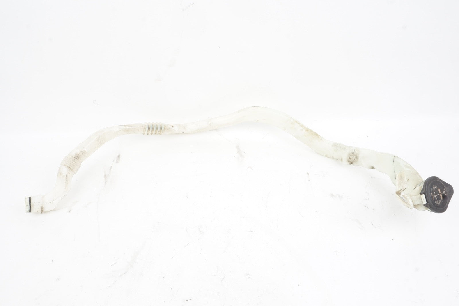 2013-2019 BMW F06 F13 650i 640i M6 WINDSHIELD WASHER RESERVOIR NECK OEM