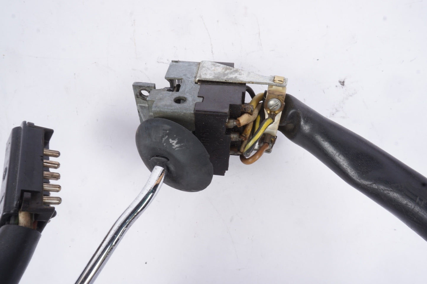 Mercedes Early W108,W109, Mid W111 Colunm turn signal 1 Switch
