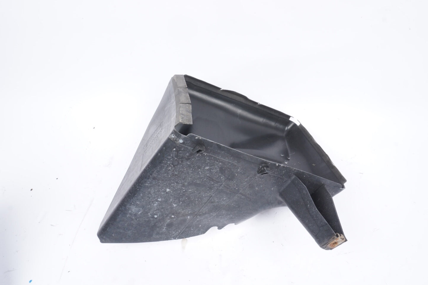 2012-2015 BMW 650I 640I - Right Radiator AIR DUCT 7211518