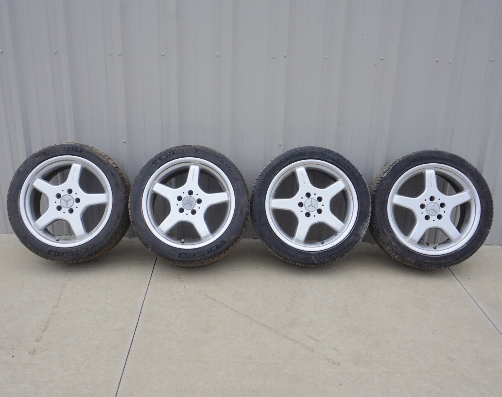 2003-2006 Mercedes-Benz R230 Wheels Rims SL500 AMG SL600 SL55 Staggered OEM 18”