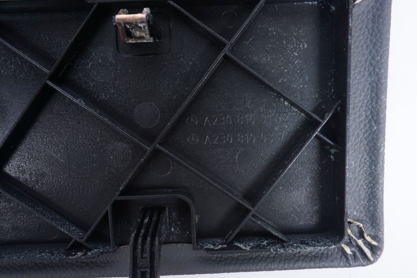 2003 - 2006 Mercedes Sl Class R230 Cover Panel Trim Storage Compartment Rear