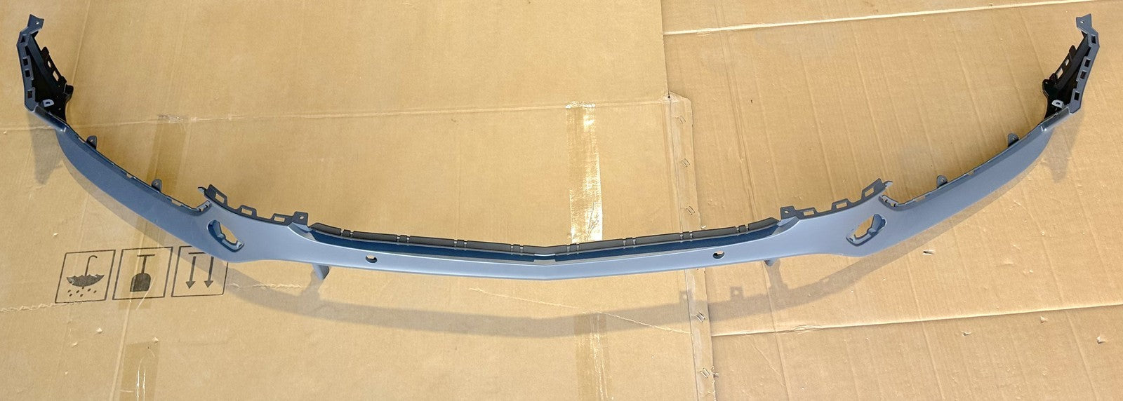 FOR 2016-2019 BENTLEY BENTAYGA FRONT UPPER BUMPER COVER 36A807437