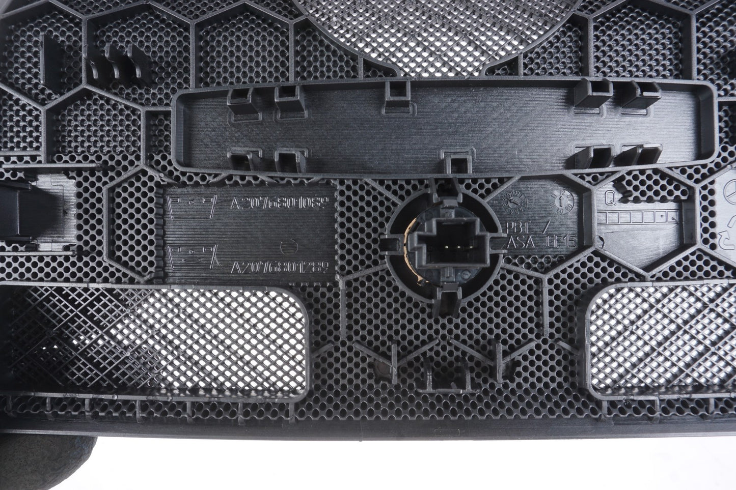 10-17 Mercedes W207 E350 E550 Coupe Dashboard Dash Grille Speaker Cover  OEM