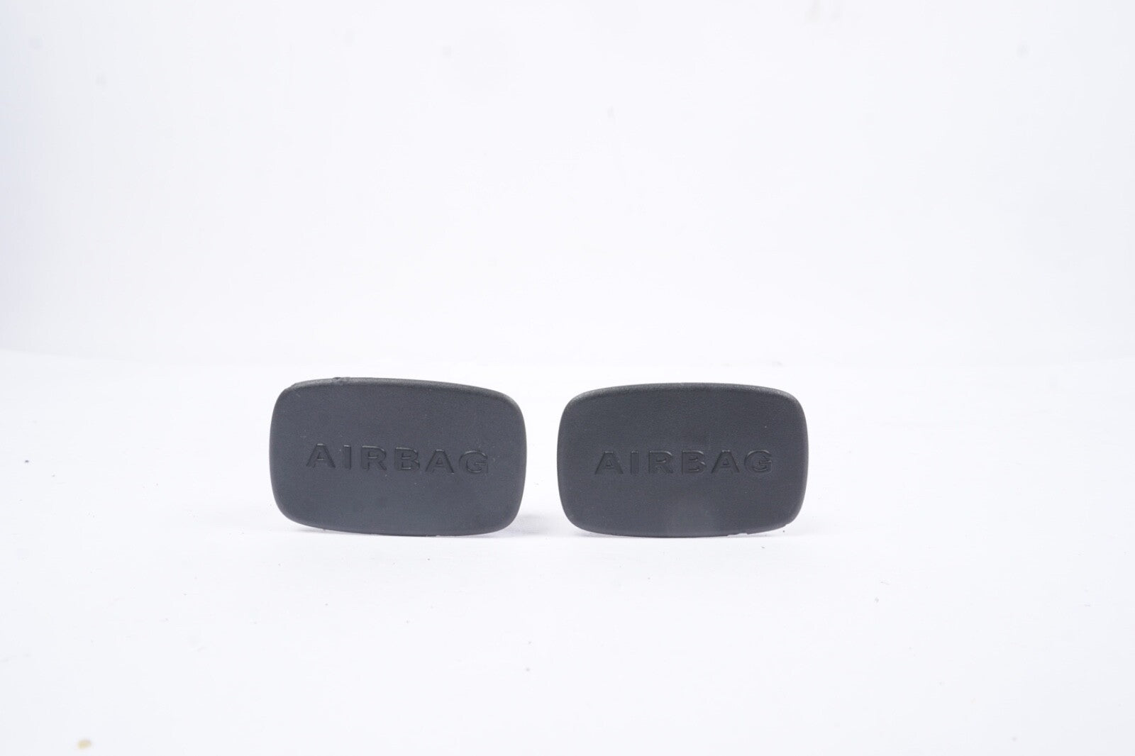 2015 - 2020 MERCEDES BENZ GLA-250 BOLT COVER CAP SET OF 2