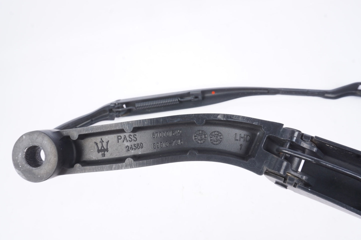 14-19 MASERATI GHIBLI M157 SET OF 2 FRONT LEFT RIGHT WINDSHIELD WIPER ARM OEM