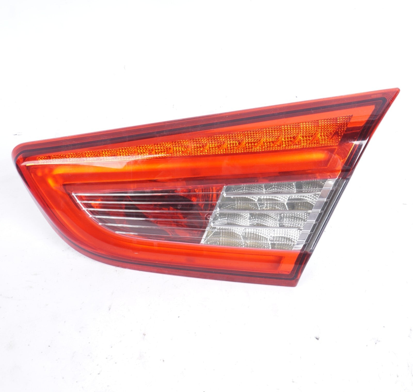 2014-2020 Maserati Ghibli Tail Light Inner Rear Right Passenger Side OEM