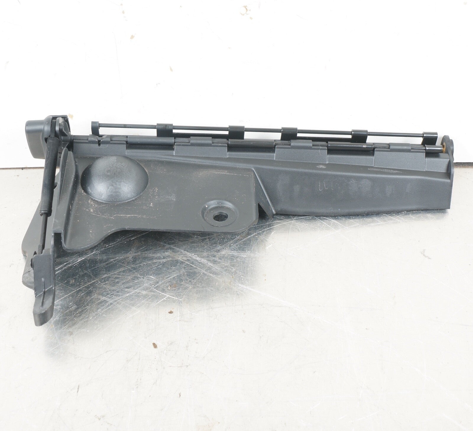 03-08 BMW Z4 E85 Roadster Rear Right Side Parcel Shelf Bracket Mount 7060836 OEM