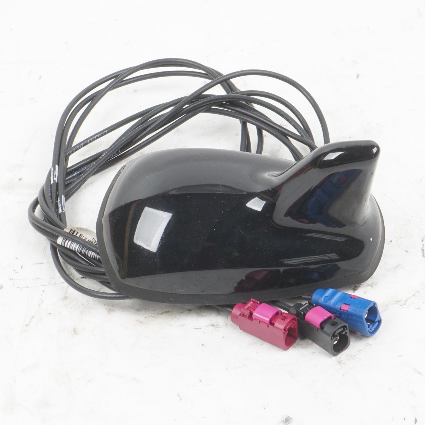 10-14 Mercedes W204 C350 C300 E350 E550 Shark Fin Radio Antenna 2048207675 OEM