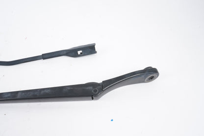 17 - 21 Alfa Romeo Giulia FRONT WINDSHIELD WIPER ARM LEFT & RIGHT OEM