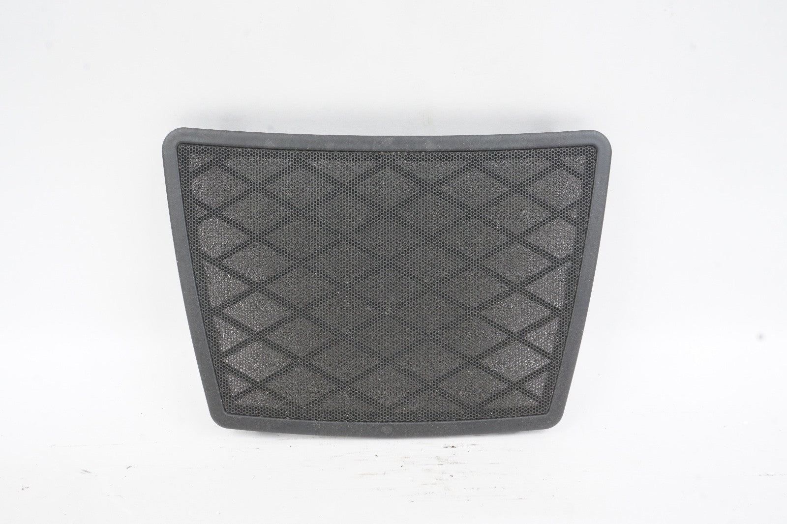 2012–2018 BMW 650I XDRIVE REAR DECK MID-RANGE SPEAKER GRILLE COVER OEM 7009536