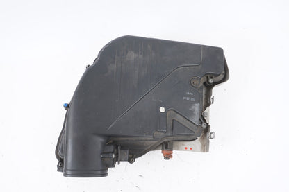 2011-2016 BMW 550I GT F07 RIGHT PASSENGER SIDE AIR CLEANER INTAKE FILTER BOX OEM