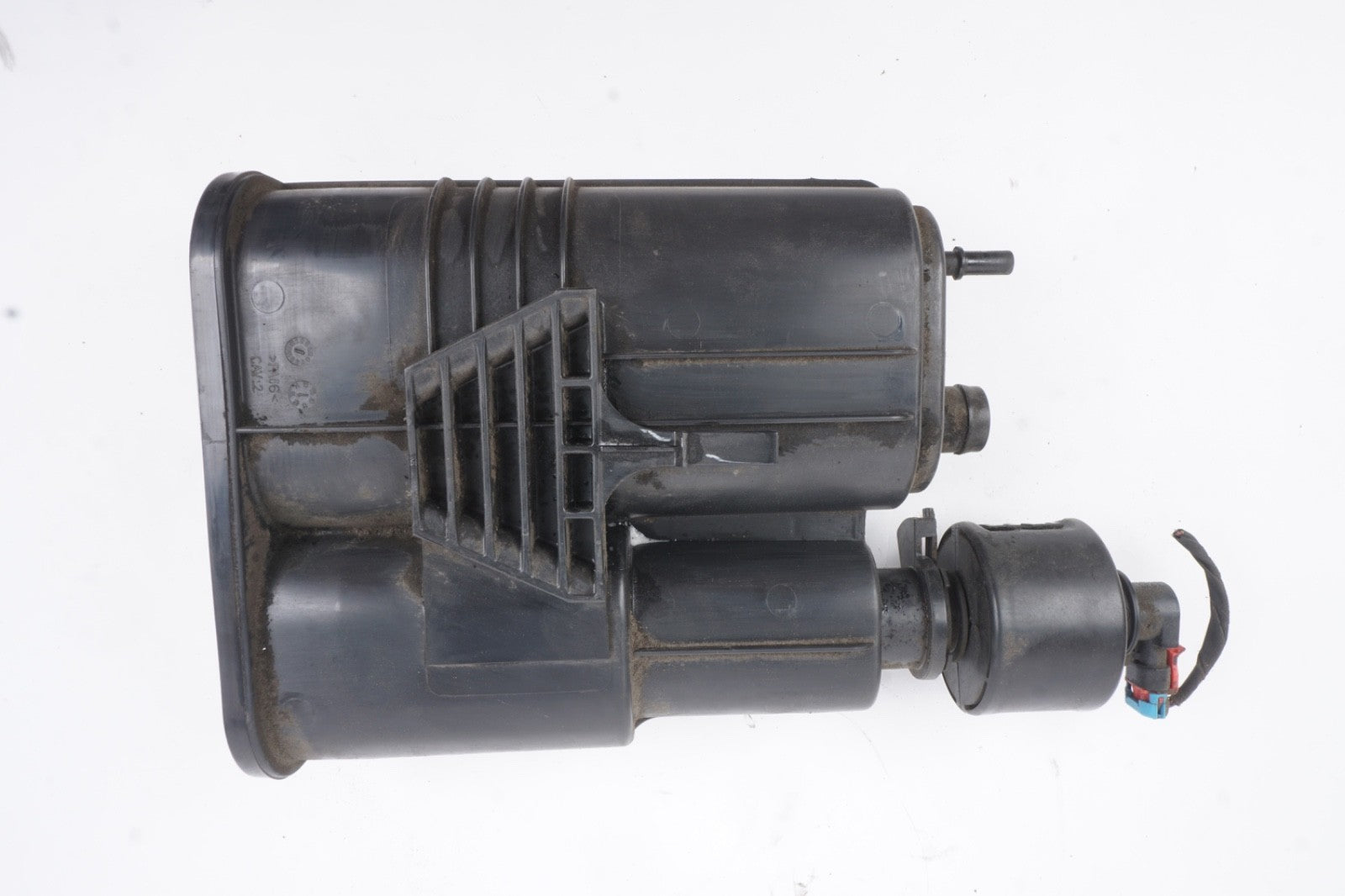 2013 - 2016 Mercedes-Benz GL450 X166 Evaporator Fuel Vapor Charcoal Canister OEM