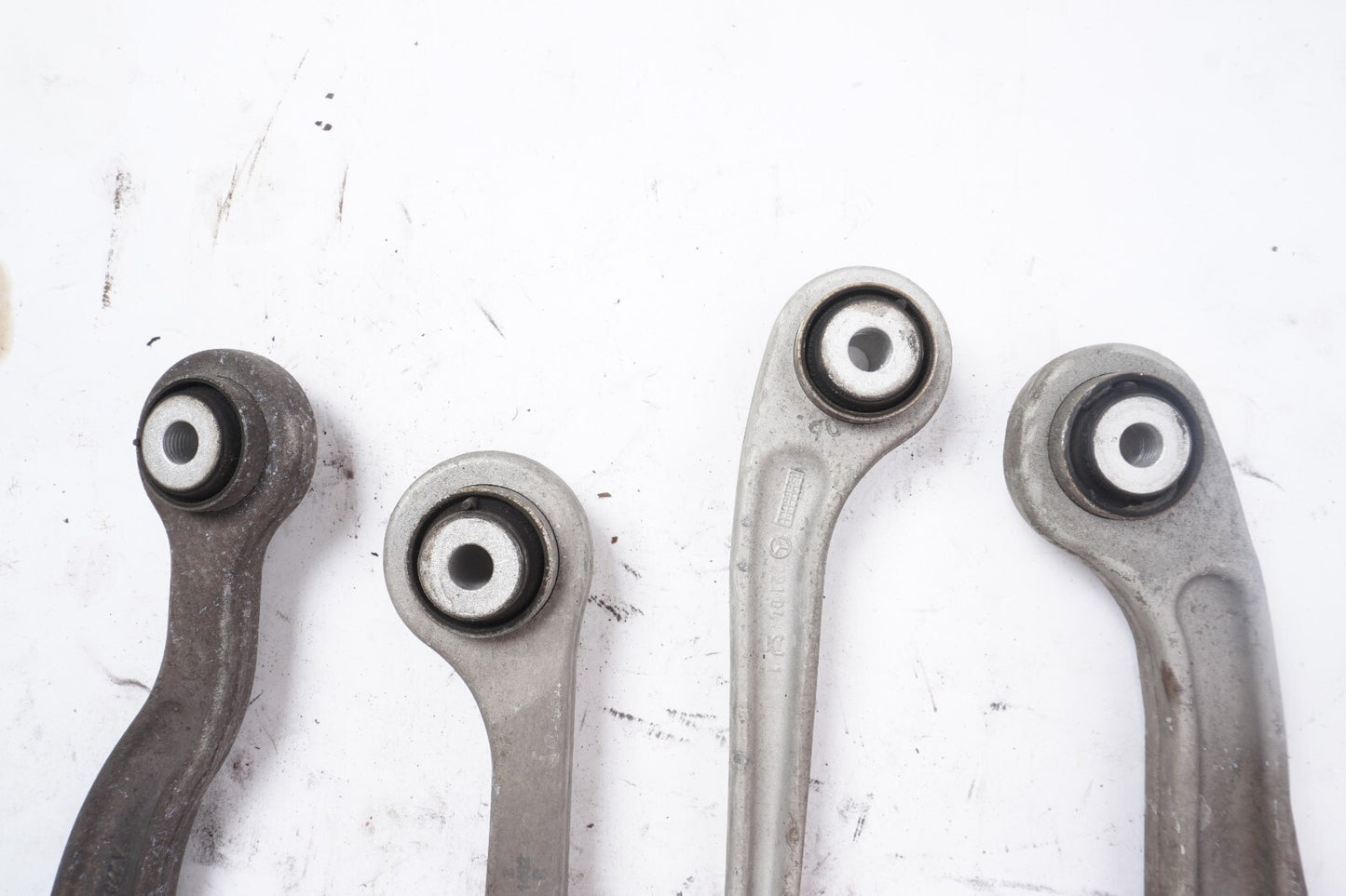 14-17 Mercedes S550 W222 RWD Rear Right Passenger Side Control Arm SET of 4 OEM