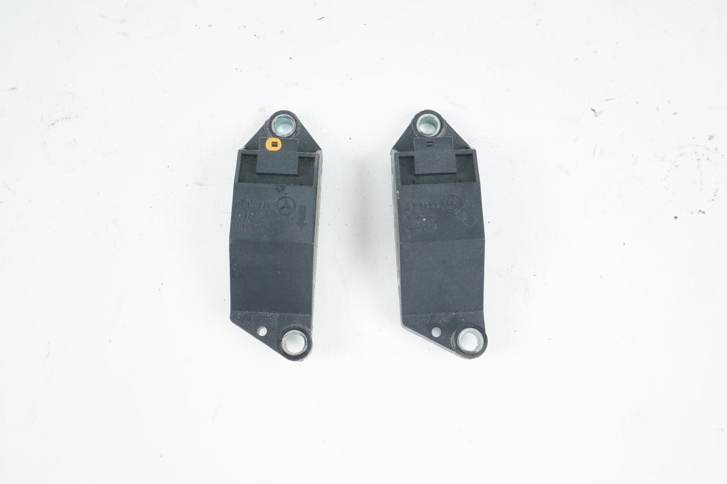 03 - 08 Mercedes R230 SL500 SL600 Sensors A0018209326 SET OF 2 OEM