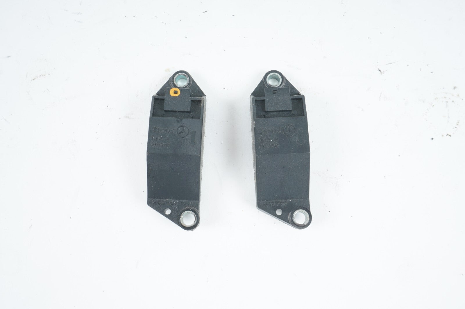 03 - 08 Mercedes R230 SL500 SL600 Sensors A0018209326 SET OF 2 OEM