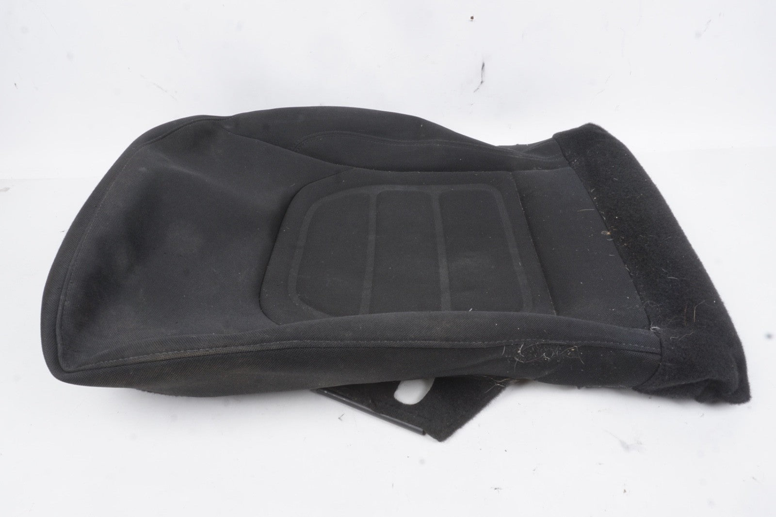 2018 - 2022 Jeep Renegade Front Right Lower Cushion Bottom Seat