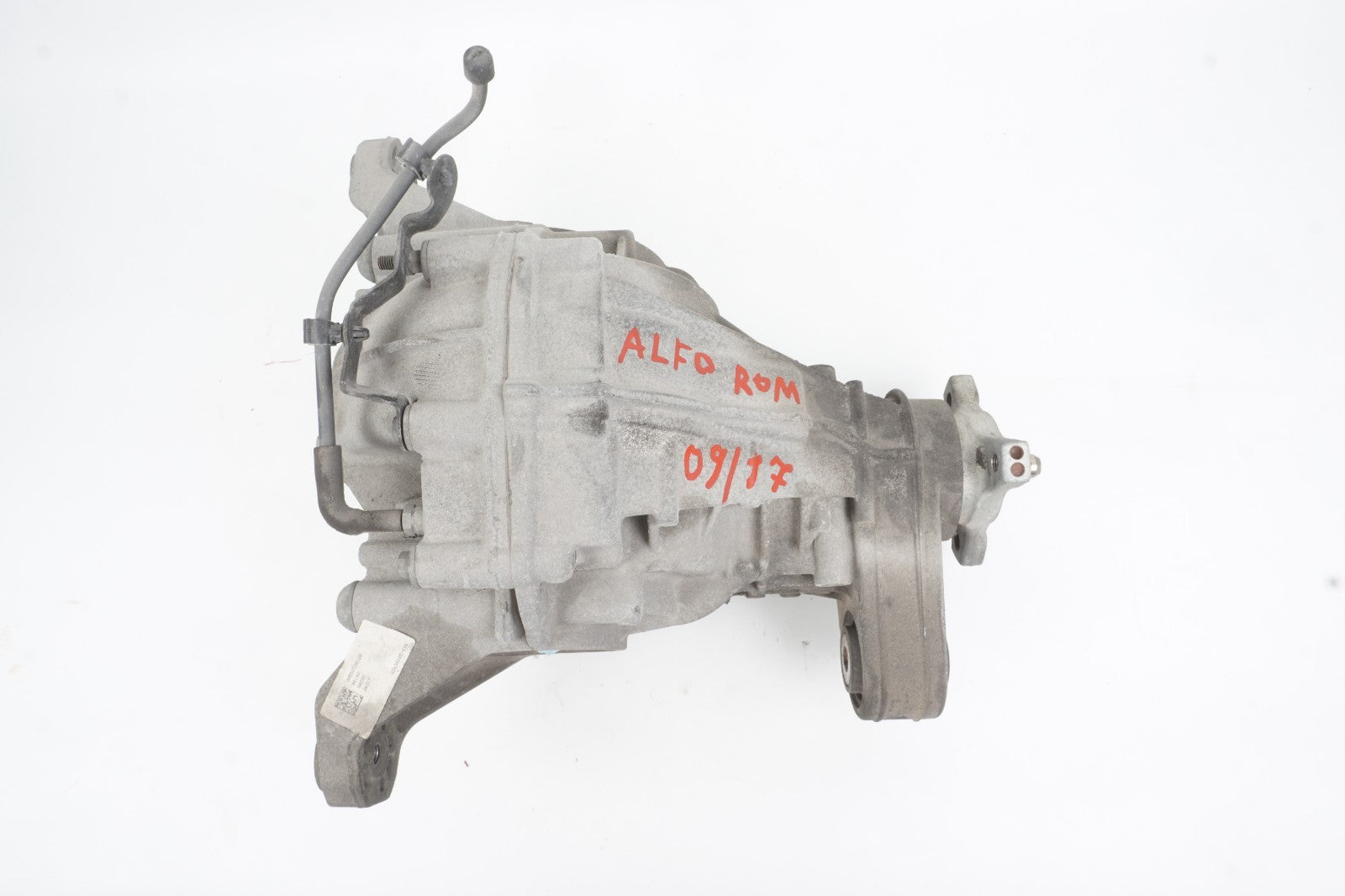 2018 -2021 ALFA ROMEO STELVIO 2.0L REAR AXLE DIFFERENTIAL CARRIER 3.73 RATIO OEM