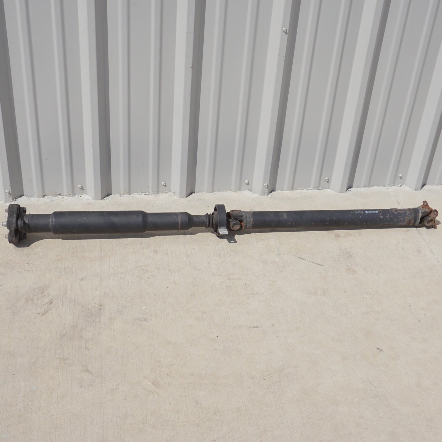2009 - 2013 BMW 328i E93 REAR DRIVESHAFT 7551199-02 OEM