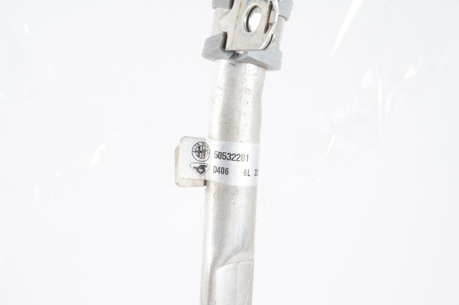 17 - 19 Alfa Romeo Giulia 2.0L AIR CONDITION PRESSURE HOSE LINE PIPE  OEM