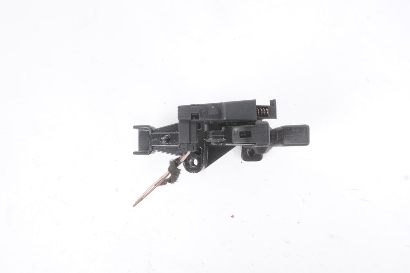 2010 - 2016 Mercedes W207 E550 E350 Convertible Left Lock Actuator OEM