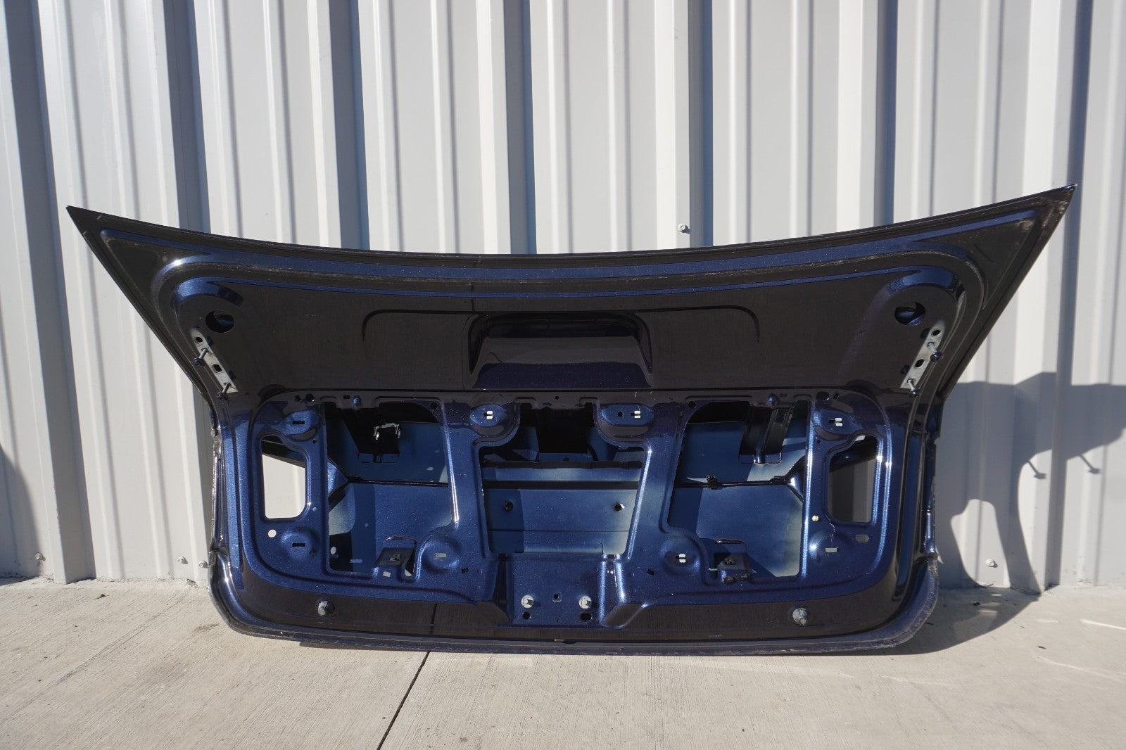 2012 - 2019 Volkswagen Passat Trunk Lid OEM