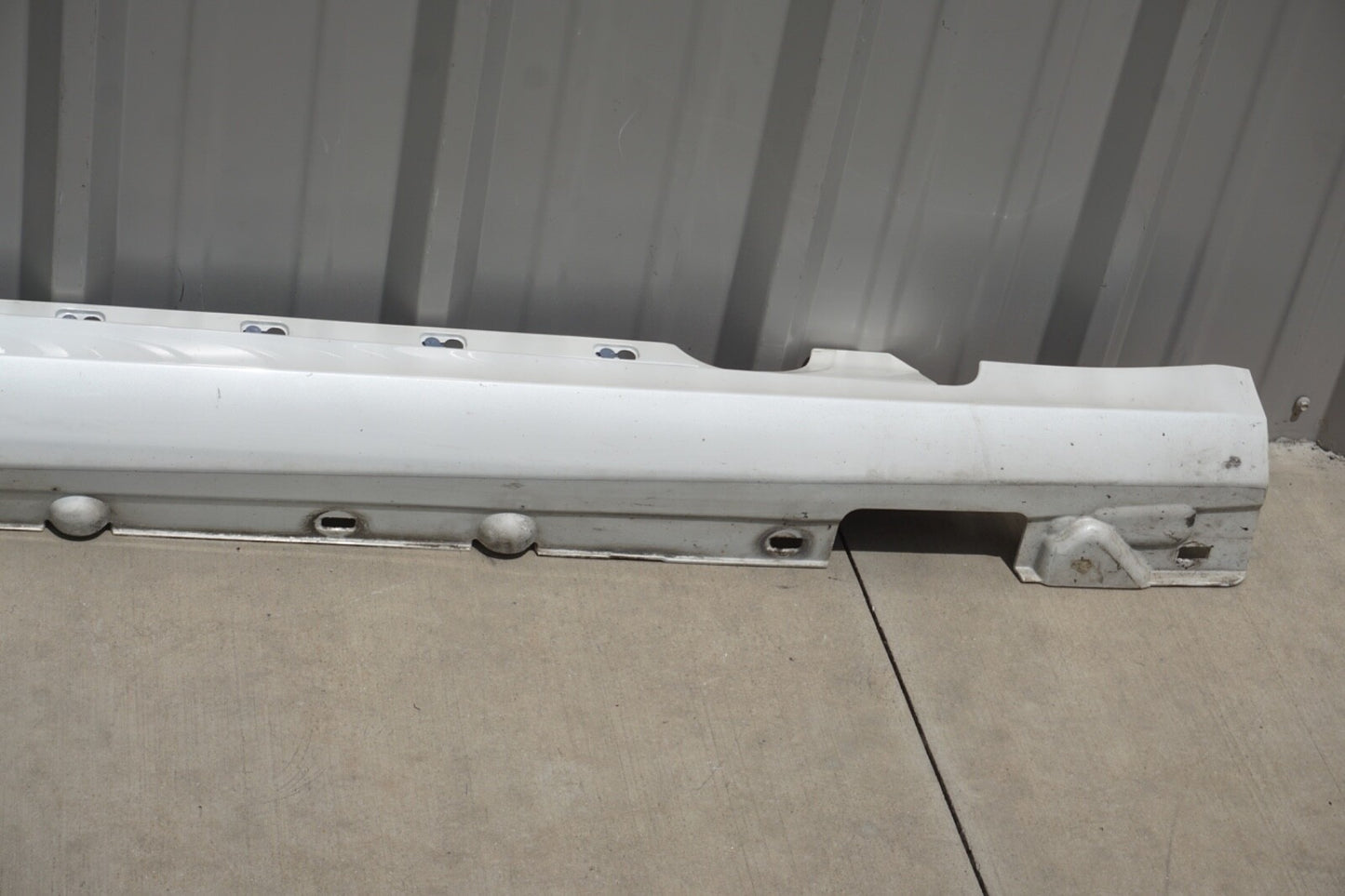 11-17 Mercedes W207 E350 Convertible Right Pass Rocker Panel Skirt Molding OEM