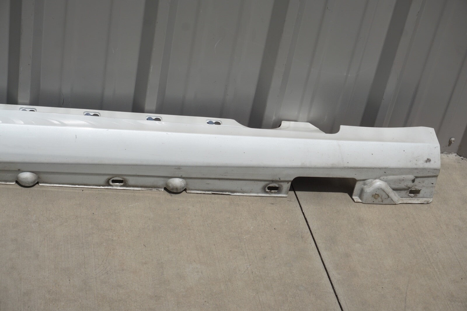 11-17 Mercedes W207 E350 Convertible Right Pass Rocker Panel Skirt Molding OEM