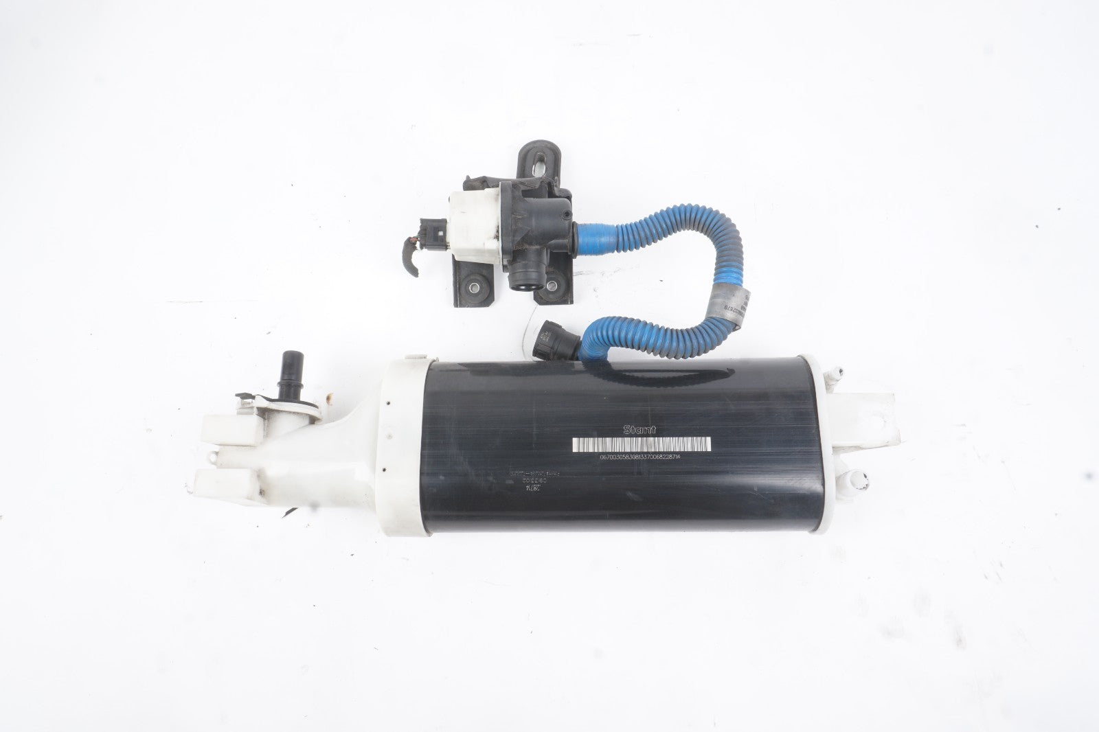 2014-2017 Maserati Ghibli Fuel Vapor Evaporator Charcoal Canister  OEM