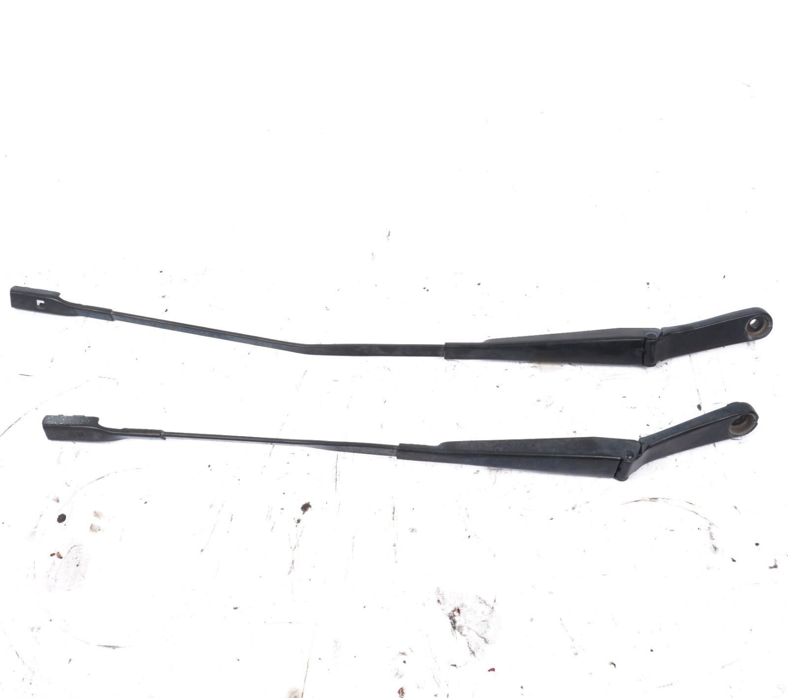2012 - 2017 Audi A7 Front Windshield Wiper Arm Left & Right OEM