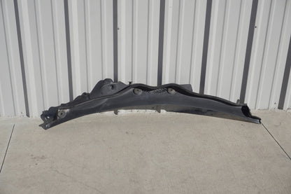 2003 - 2012 Mercedes Benz Sl Class R230 Cowl Vent Panel Windshield Window Front