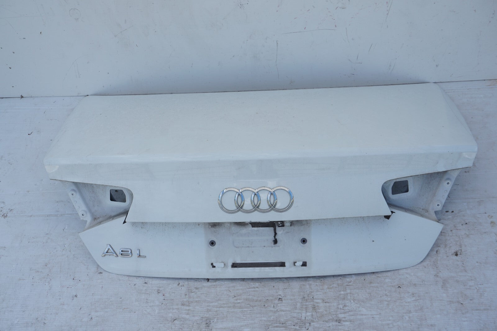 2011 - 2014 AUDI A8 A8L S8 TRUNK LID OEM