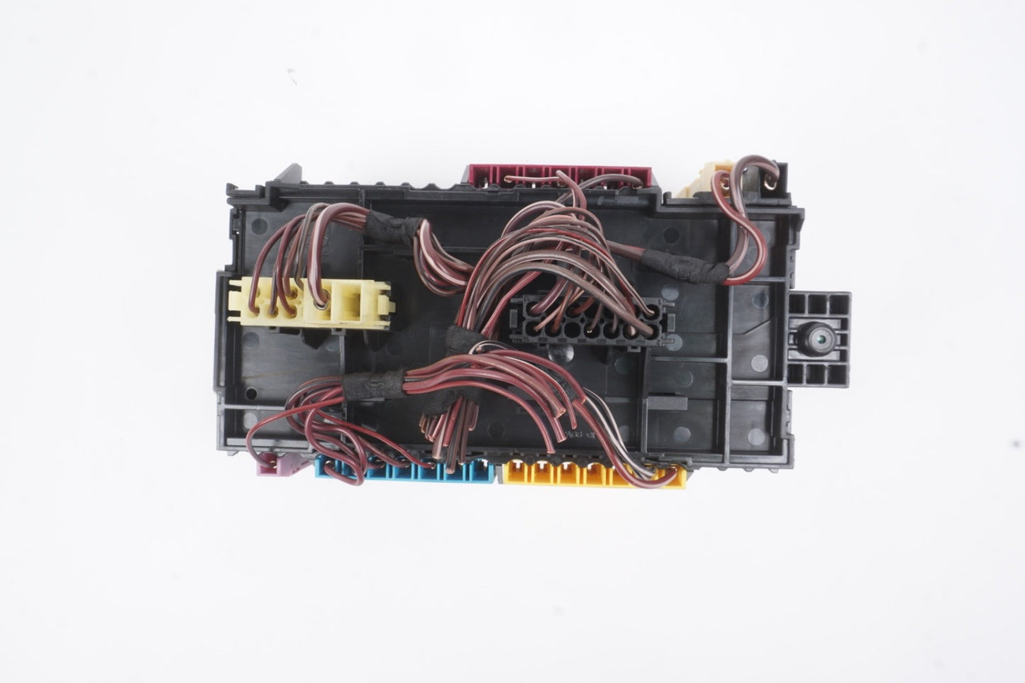 2013 - 2016 Mercedes GL450 X166 Front Right Passenger Side Relay Fuse Box OEM