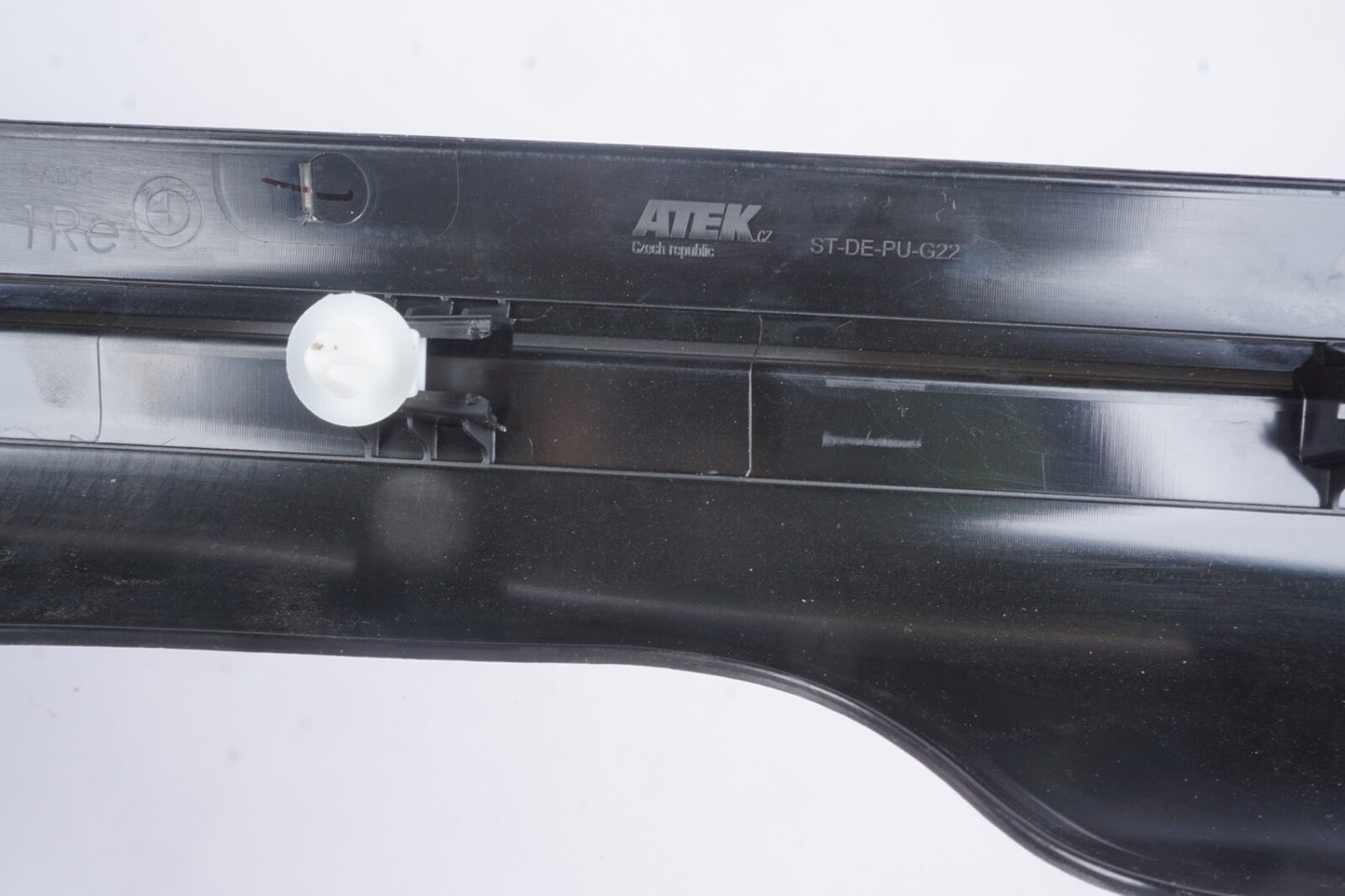 2021 - 2025 BMW 430i 440i COUPE CONVERTIBLE RIGHT SCUFF PANEL TRIM PANEL