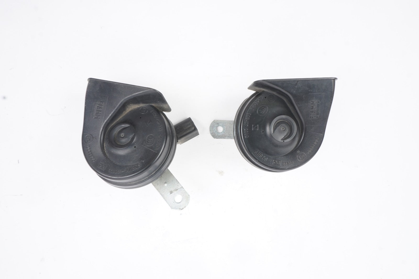 2009-2016 Mercedes-Benz GL450 High Low Pitch Tone Note Horn Signal Set of 2 OEM