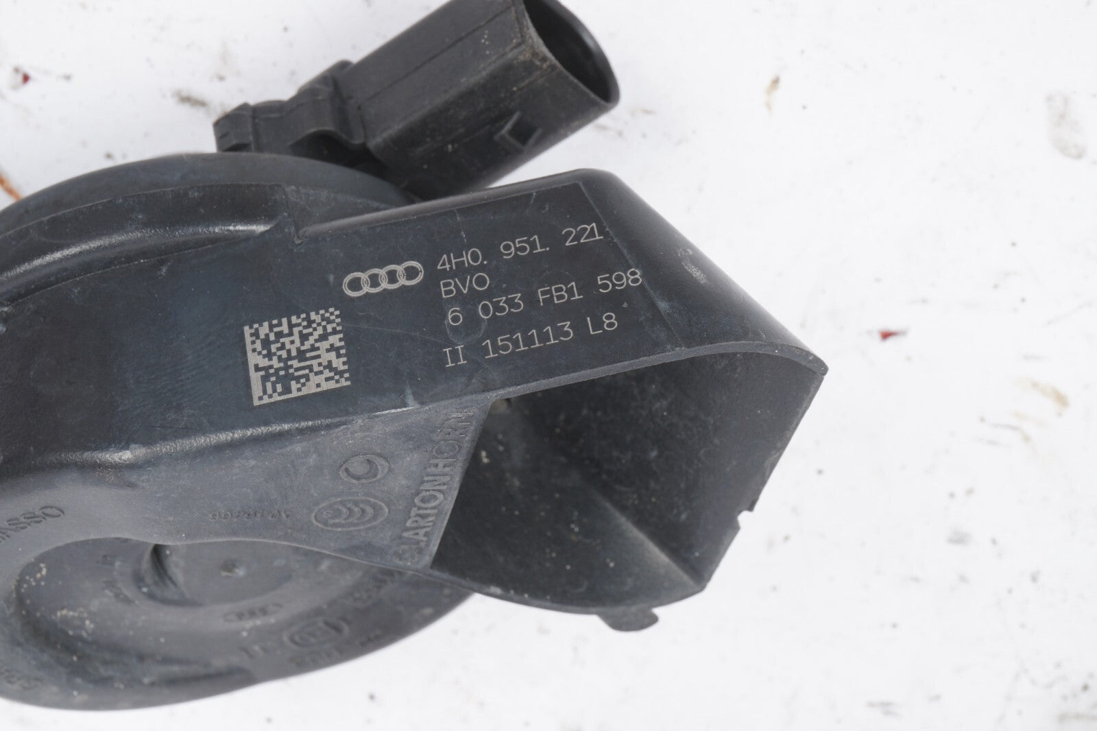 2012 - 2017 Audi A7 Horn Signal High & Low OEM