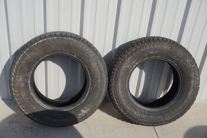 P275/70R17 Kumho Road Venture AT51 Takeoff 114 R Used 10/32 - PAIR