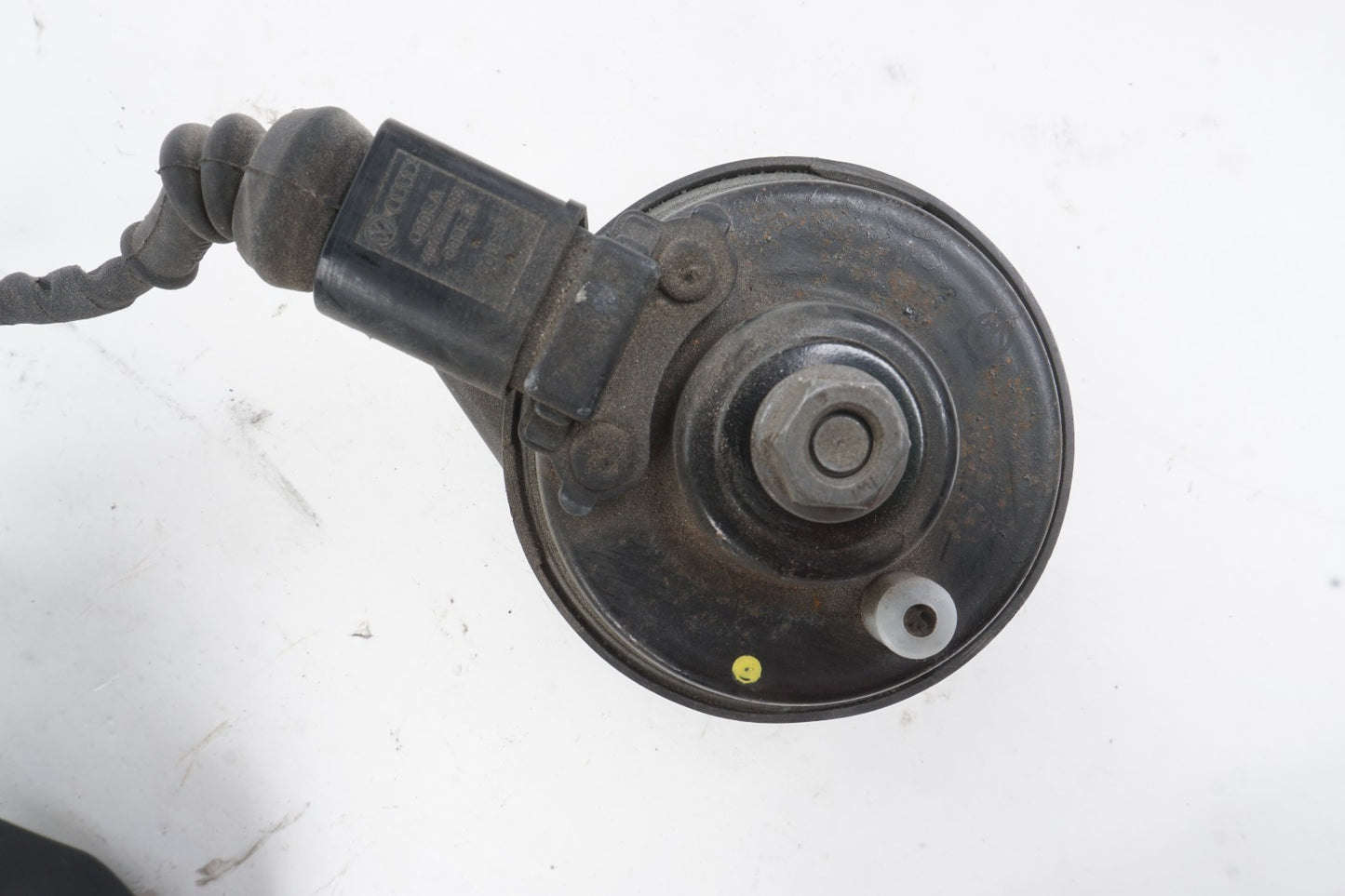 2011-2018 Audi A8 A8L S8 Horn Signal  OEM