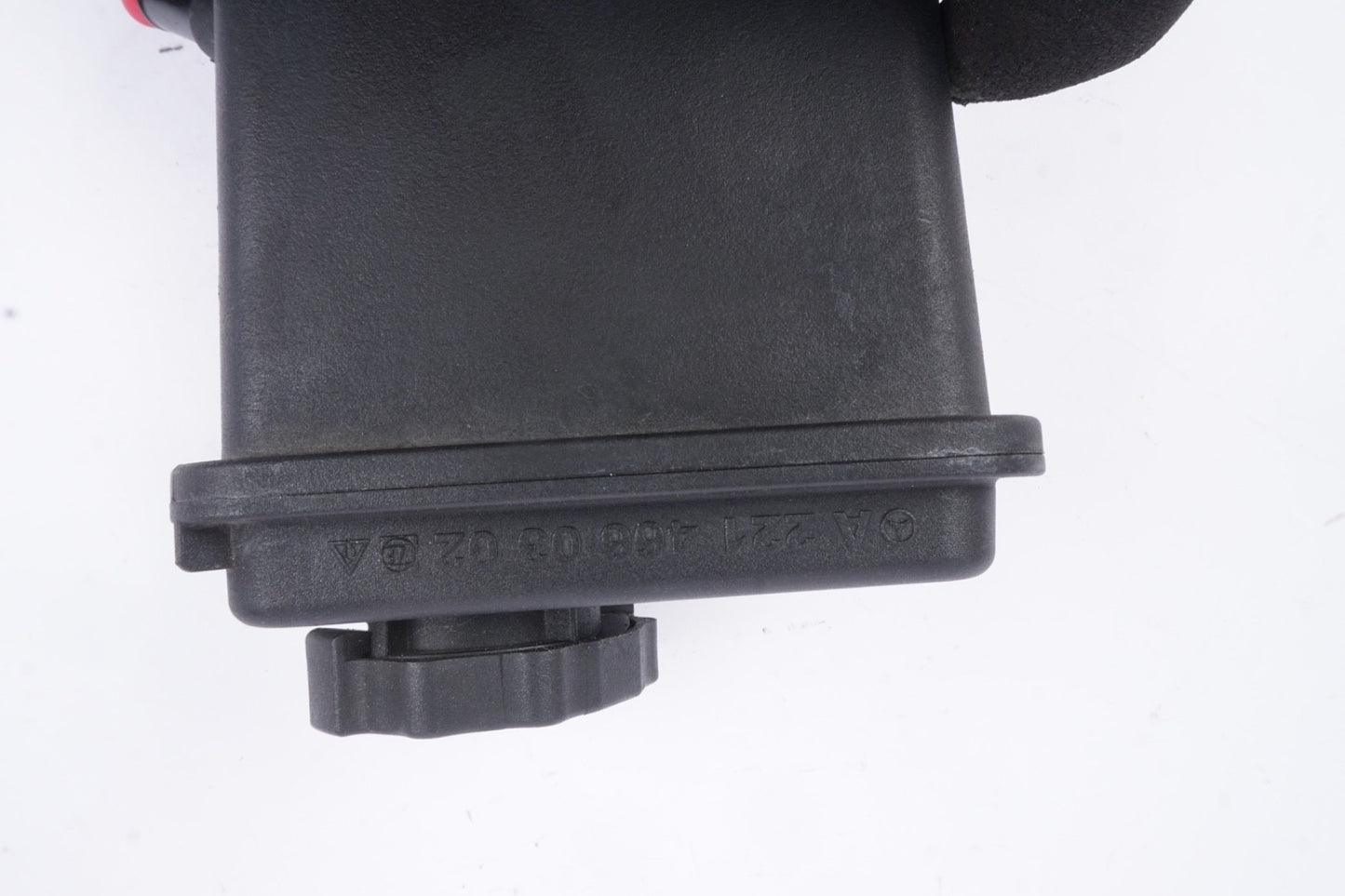 2010-2013 MERCEDES BENZ S CLASS S63 S550 POWER STEERING RESERVOIR OEM 2214660302