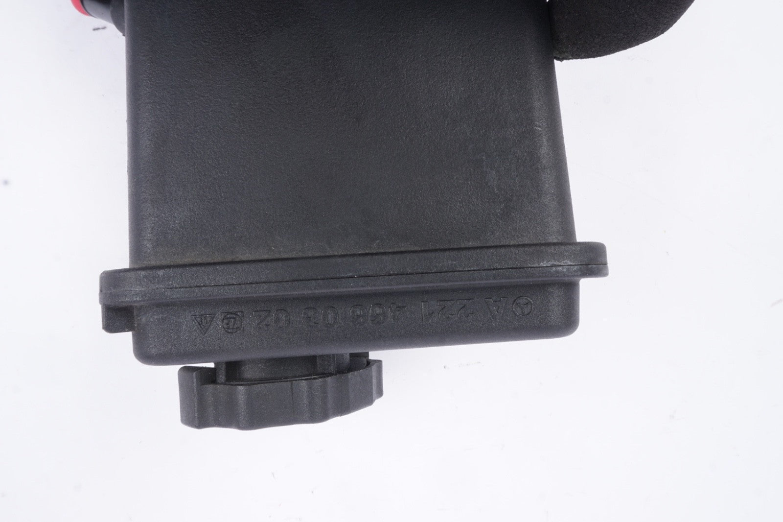 2010-2013 MERCEDES BENZ S CLASS S63 S550 POWER STEERING RESERVOIR OEM 2214660302