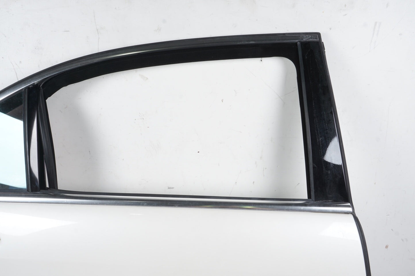 2007 - 2013 MERCEDES-BENZ S550 REAR RIGHT PASSENGER SIDE DOOR SHELL OEM