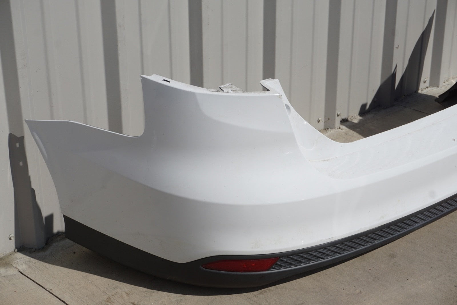 2015 - 2018 Ford Focus Sedan Rear Bumper
