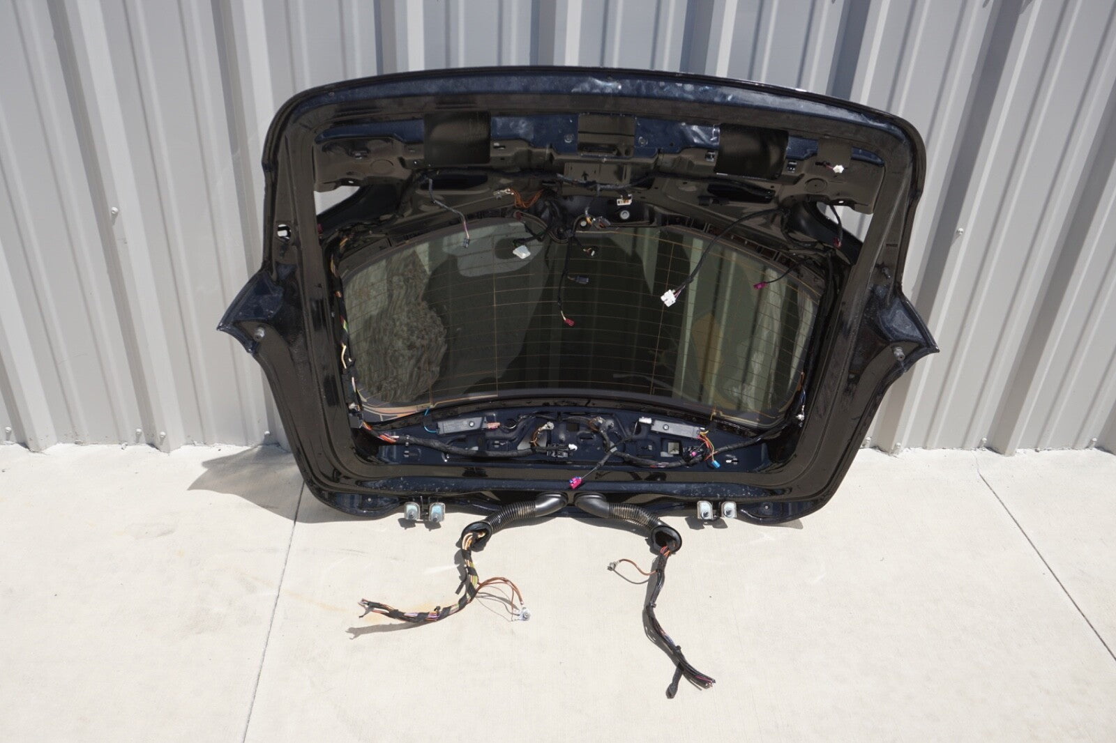 2015 - 2020 MERCEDES GLA250 X156 TAILGATE BACK DOOR SHELL PANEL W/ GLASS OEM