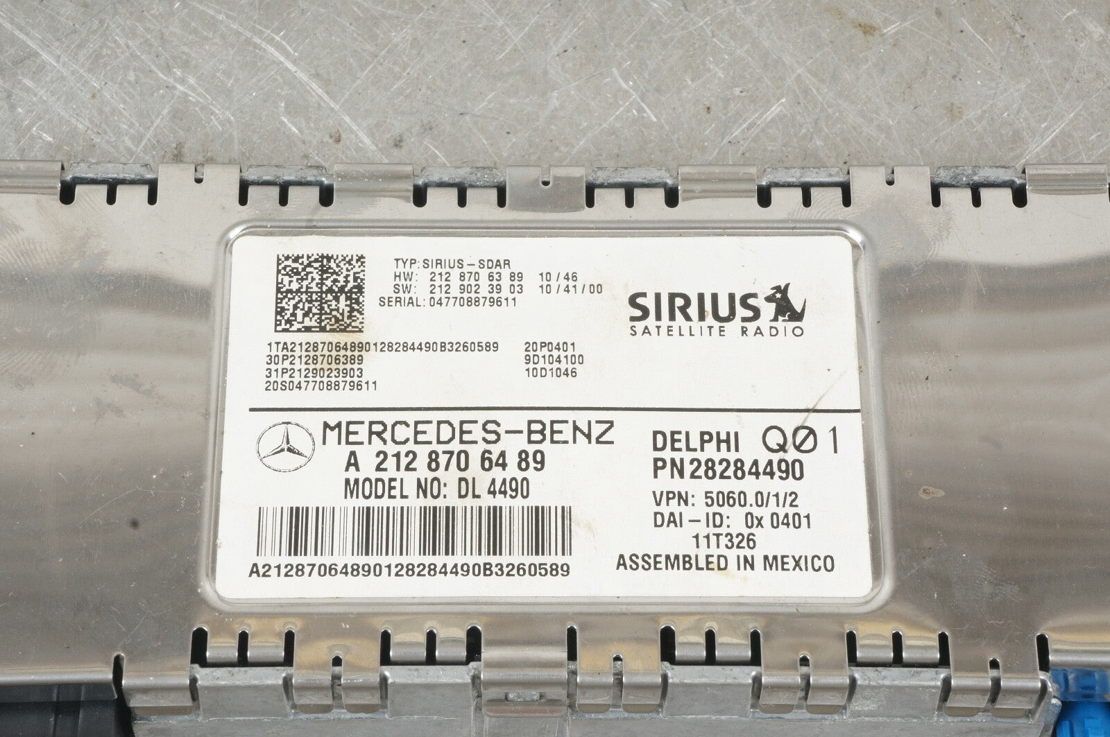 2010 - 2013 Mercedes Benz E Class W212 Sirius Satellite Control Module Computer