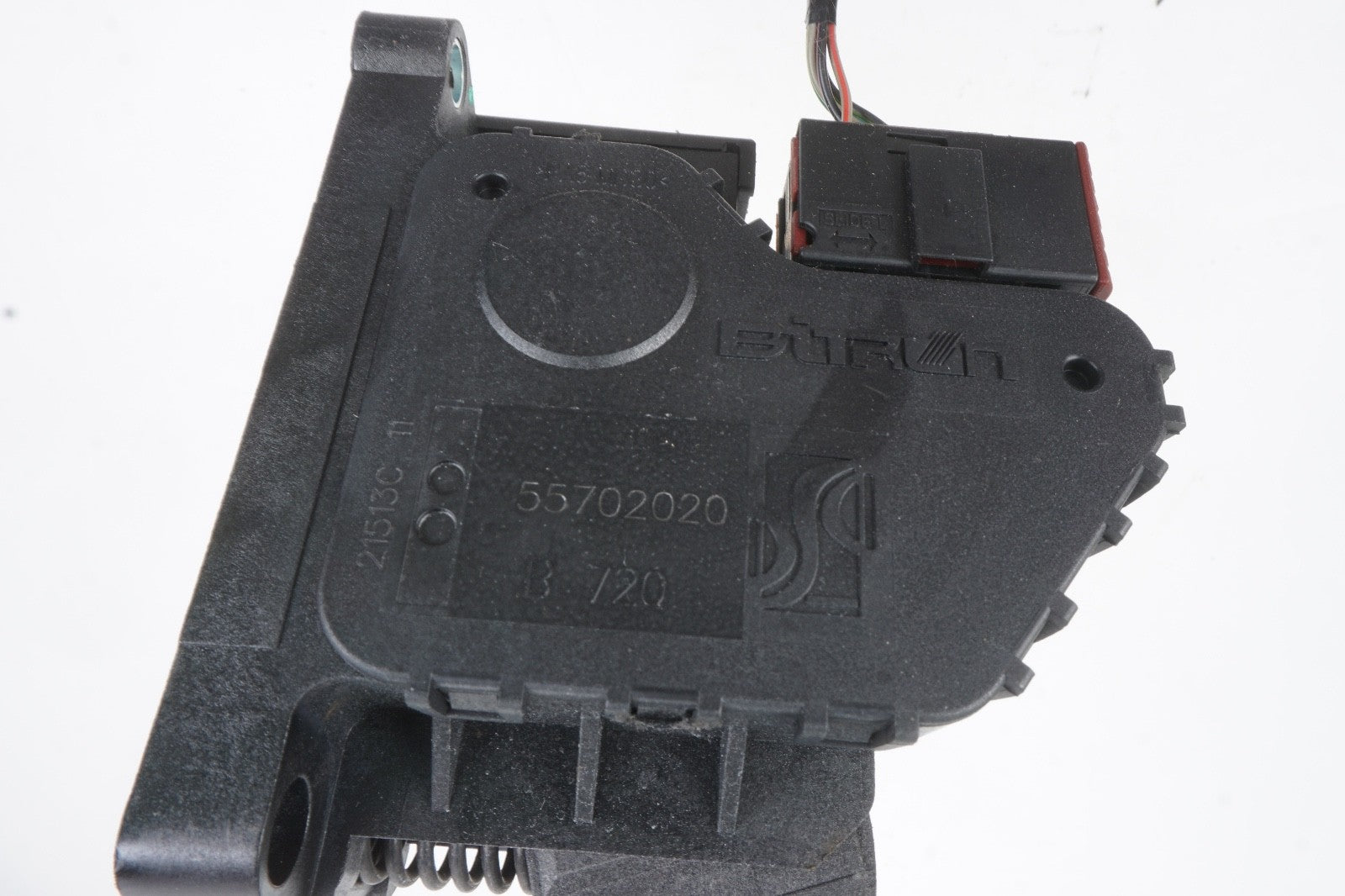 2014 - 2017 Fiat 500L Gas Pedal Accelerator 55702020 OEM