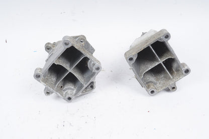 12-15 Mercedes W204 C250 Engine Motor Bracket Mount Right & Left Set of 2 OEM