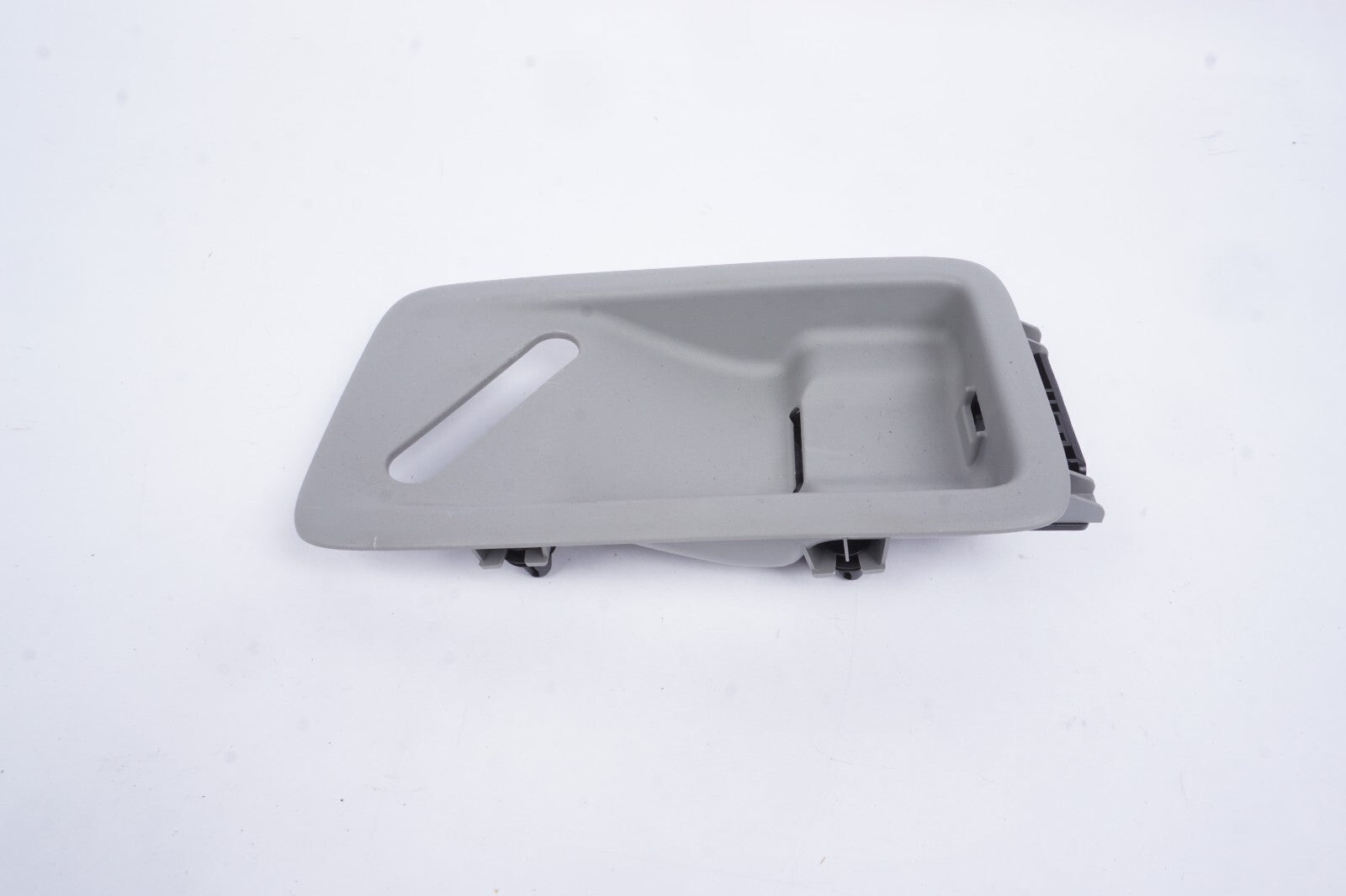 18 - 24 Honda Odyssey Rear 2nd Row Seat Belt Cover Trim OEM