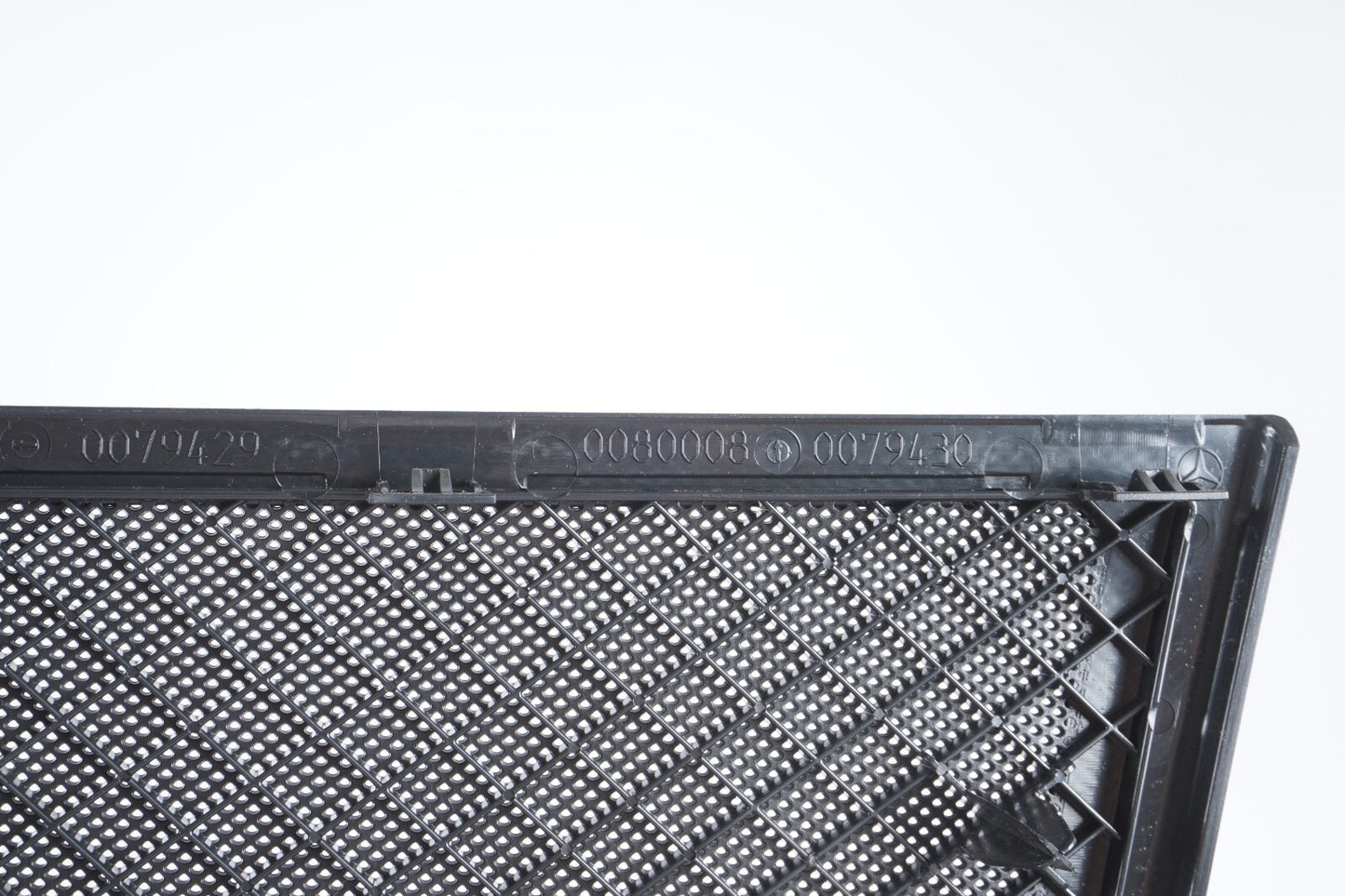 14 - 17 Mercedes S550 S600 W222 Rear Deck Shelf Speaker Grille Left & Right  OEM