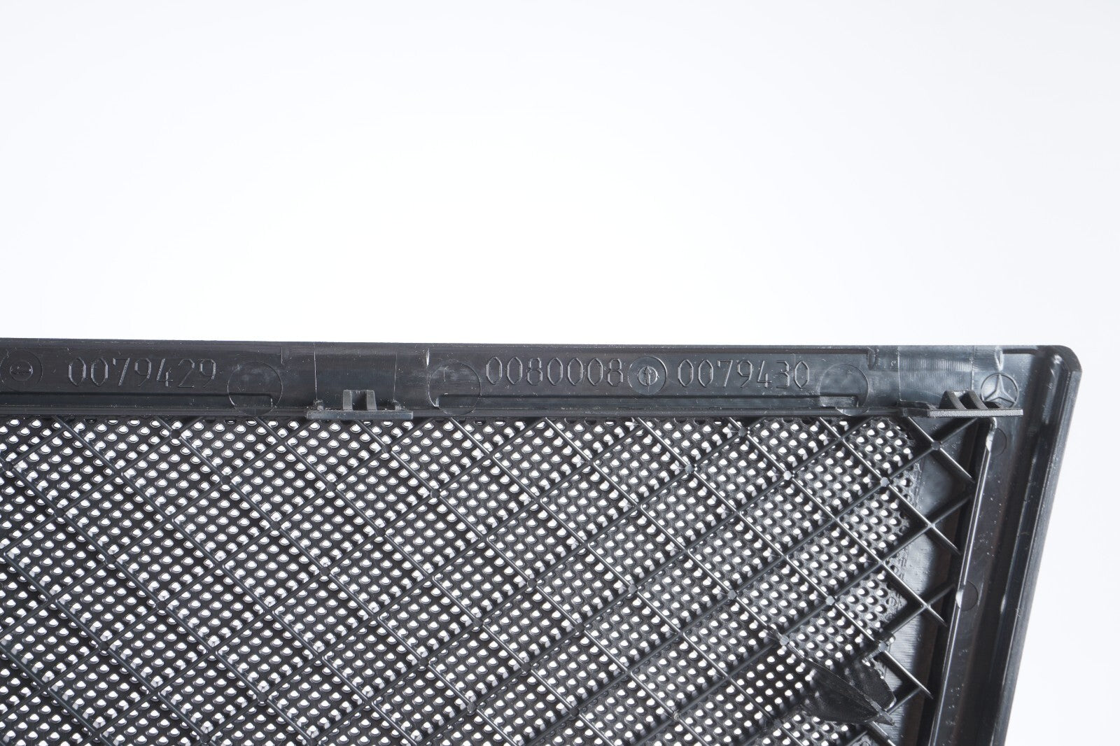 14 - 17 Mercedes S550 S600 W222 Rear Deck Shelf Speaker Grille Left & Right  OEM